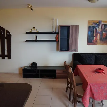 Apartamento Paskalina *